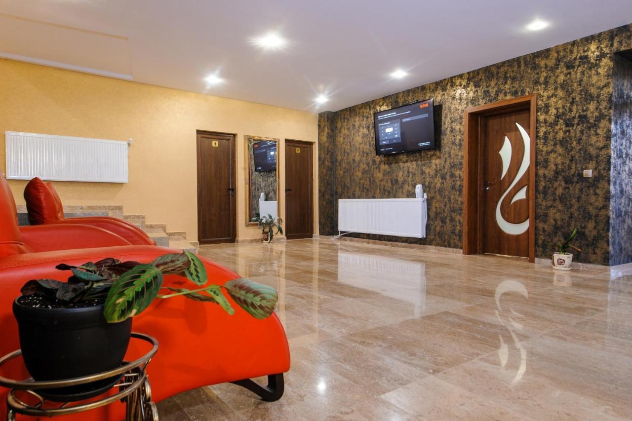 Пиргуля Hotel Miladinowzi Екстериор снимка